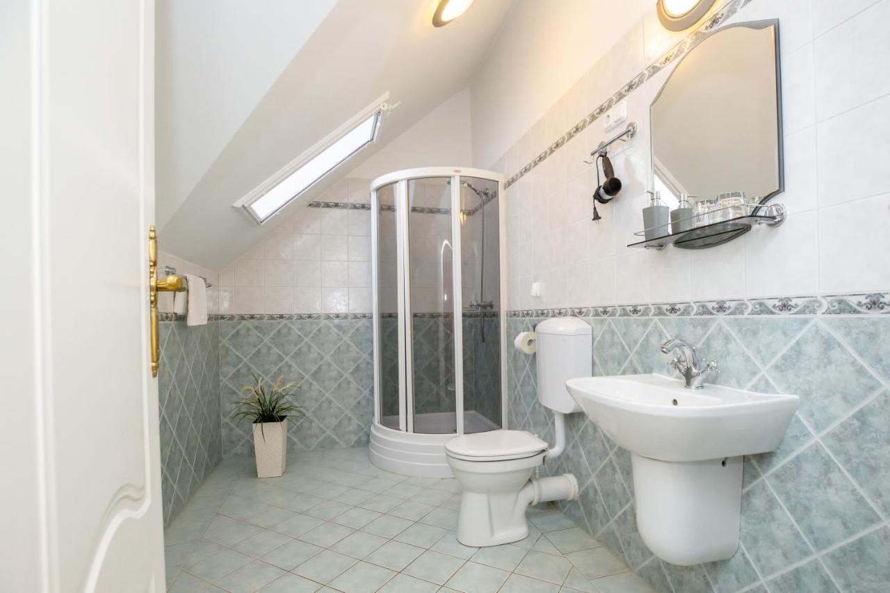 Villa Rosa Hajdúszoboszló Екстериор снимка